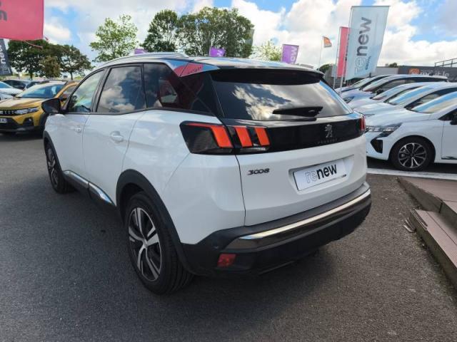 Peugeot 3008 image 2