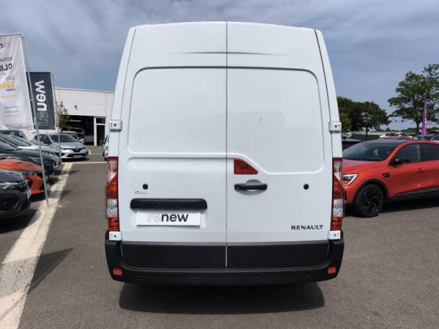 Renault Master image 1