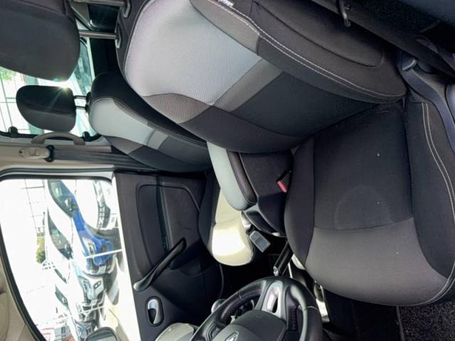 Renault Kangoo image 2