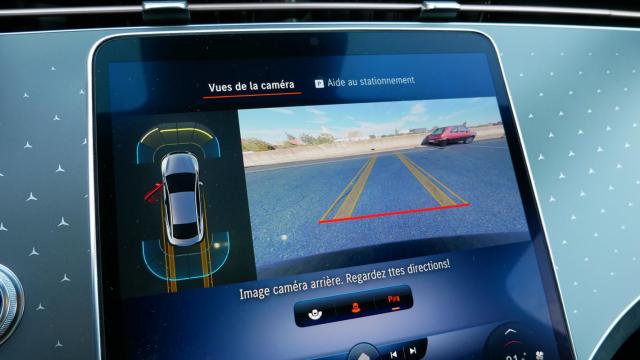 Mercedes Benz Eqe image 6