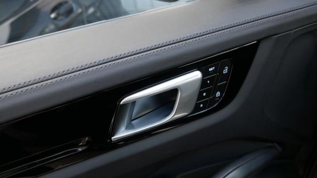 Porsche Cayenne Coupé image 2