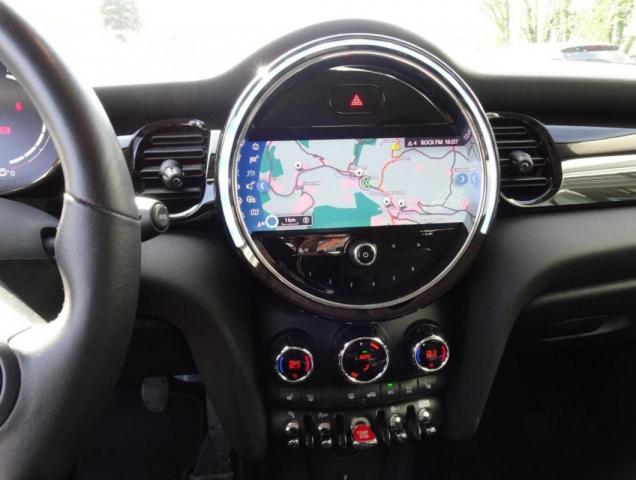 Mini One image 6