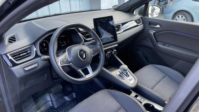 Renault Captur image 2