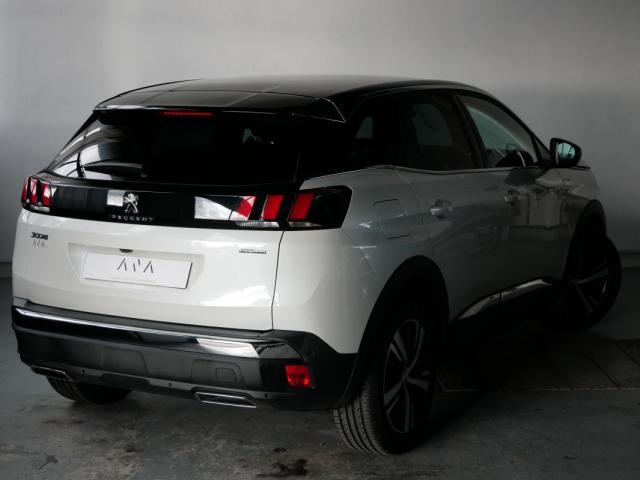 Peugeot 3008 image 1