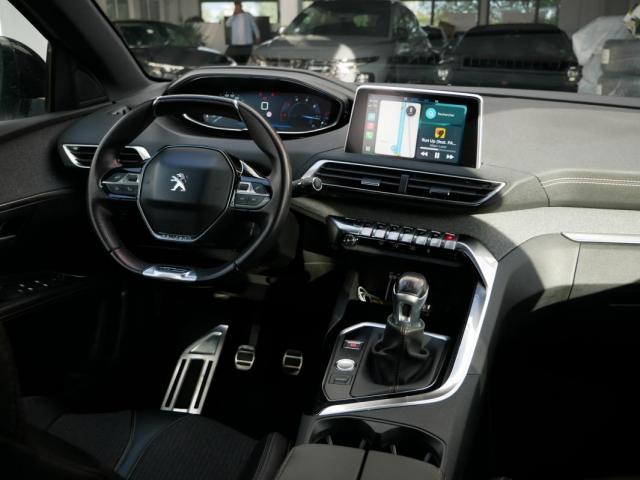 Peugeot 3008 image 8