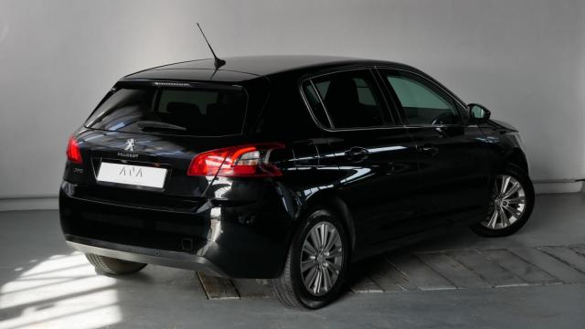 Peugeot 308 image 5
