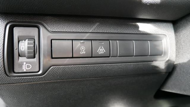 Peugeot 308 image 8