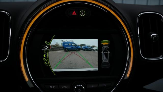 Mini Countryman image 9