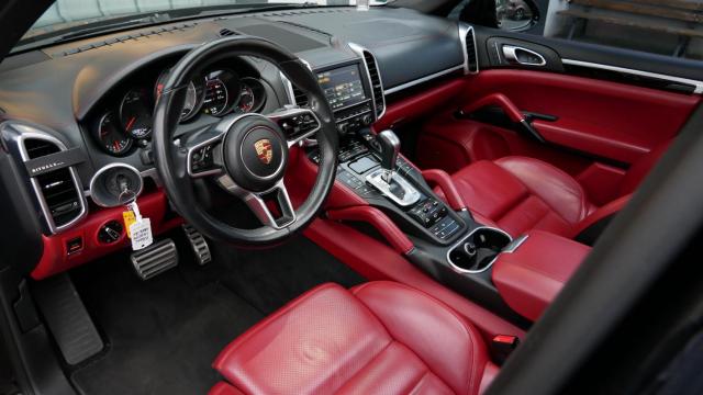 Porsche Cayenne image 1