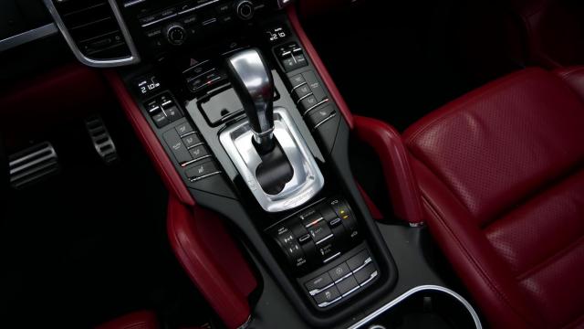 Porsche Cayenne image 5