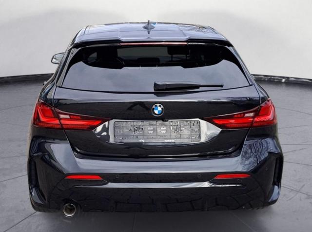 Bmw 118 image 7