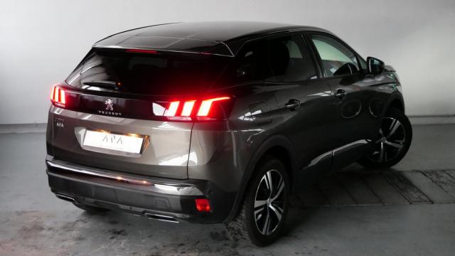 Peugeot 3008 image 1