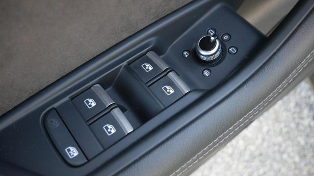 Audi Rs4 image 7