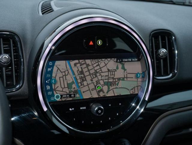 Mini Countryman image 9