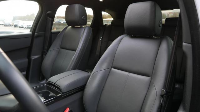 Land Rover Range Rover Velar image 5