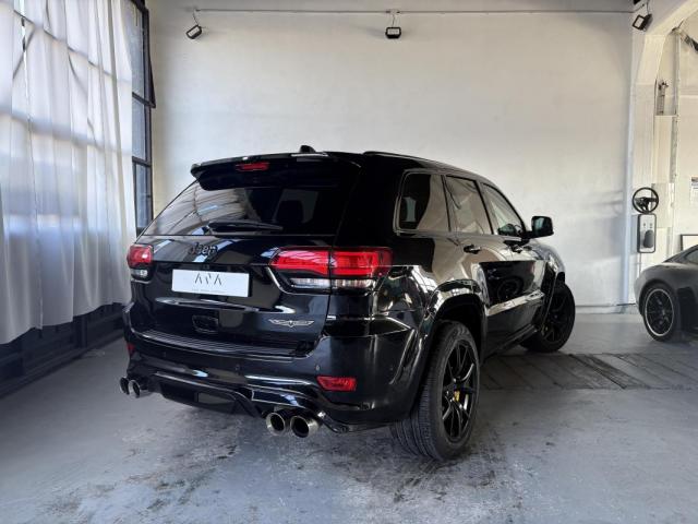 Jeep Grand Cherokee image 2