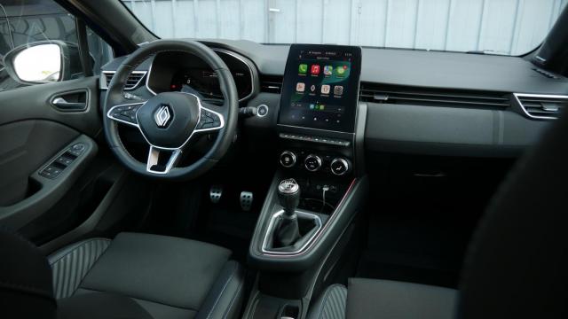 Renault Clio image 6