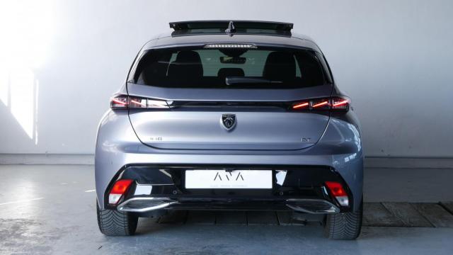 Peugeot 308 image 2