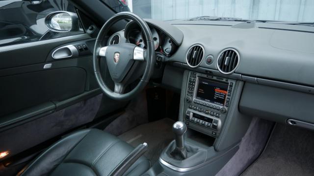 Porsche Boxster image 9
