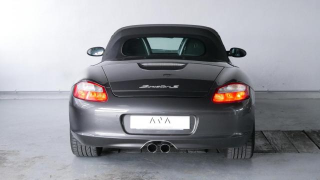 Porsche Boxster image 6