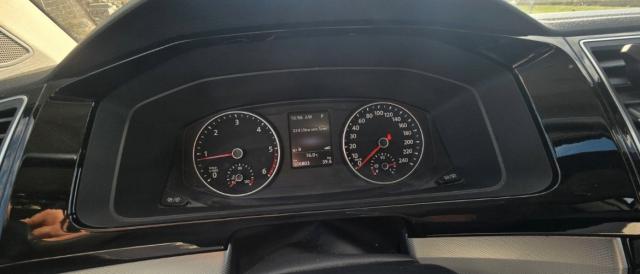 Volkswagen Multivan image 6