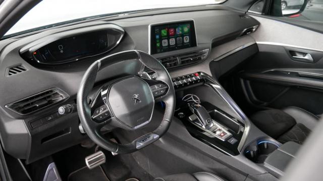 Peugeot 3008 image 3