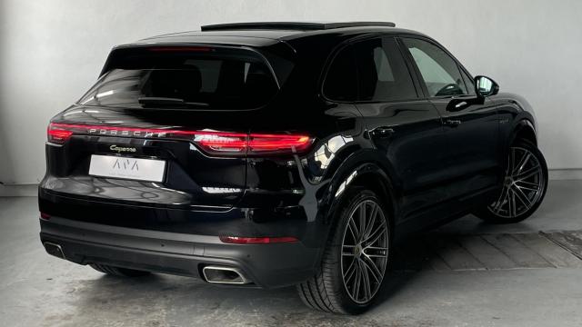 Porsche Cayenne image 5
