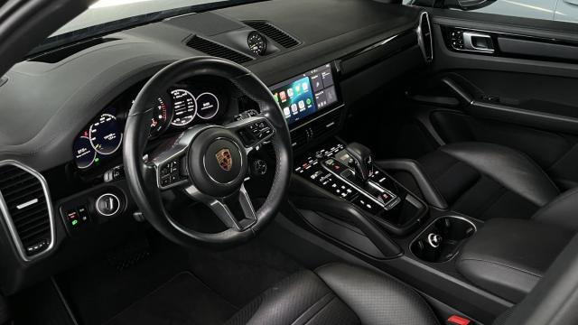 Porsche Cayenne image 8