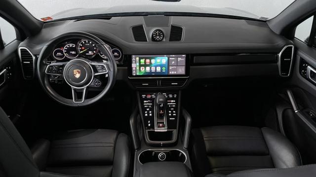 Porsche Cayenne image 3