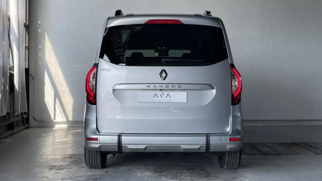 Renault Kangoo image 9