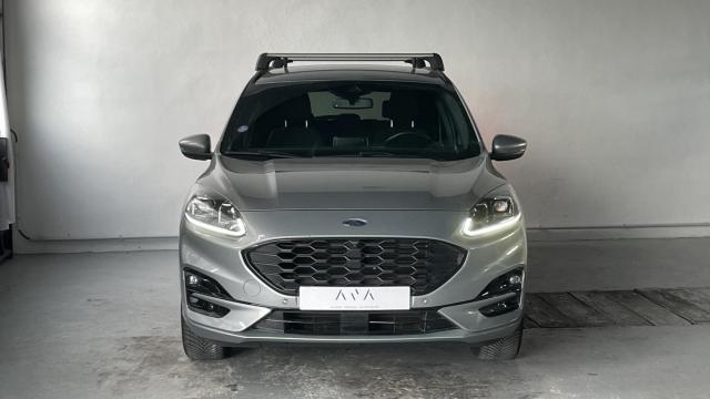 Ford Kuga image 1