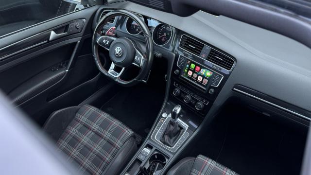 Volkswagen Golf image 7