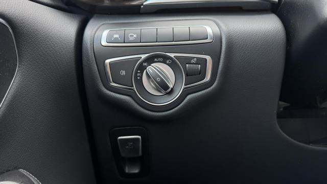 Mercedes Benz Classe V image 6