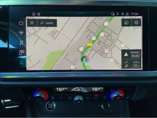 Audi Q3 image 9