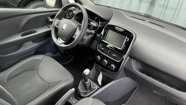 Renault Clio image 9