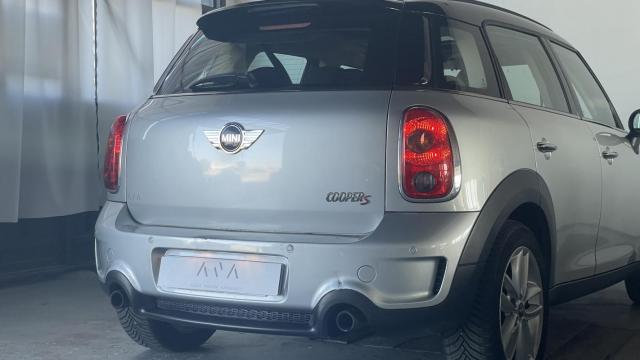 Mini Countryman image 6