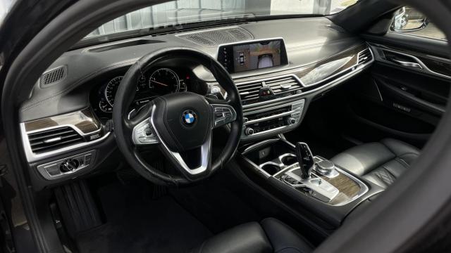 Bmw 740 image 1