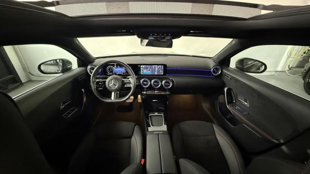 Mercedes Benz A 200 image 2