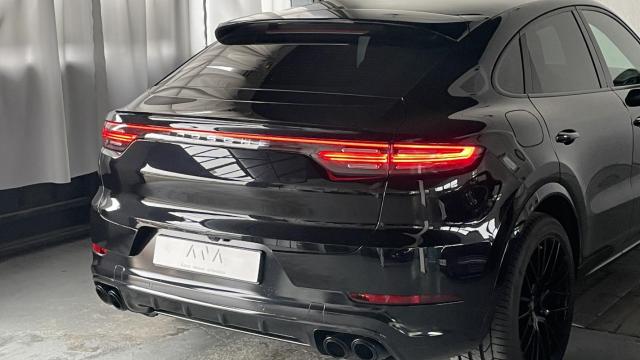 Porsche Cayenne image 3