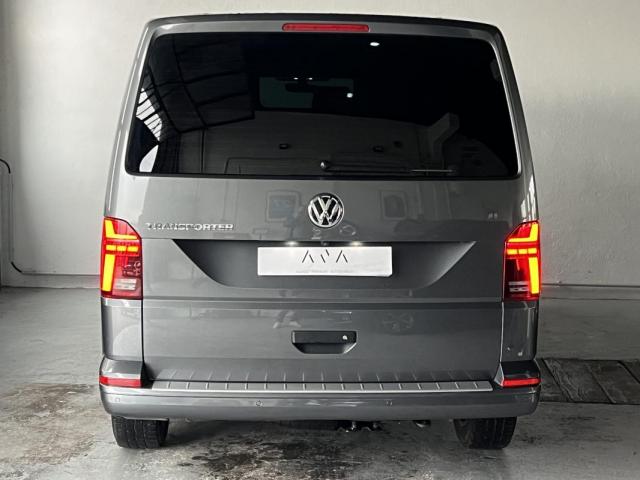 Volkswagen Transporter image 6