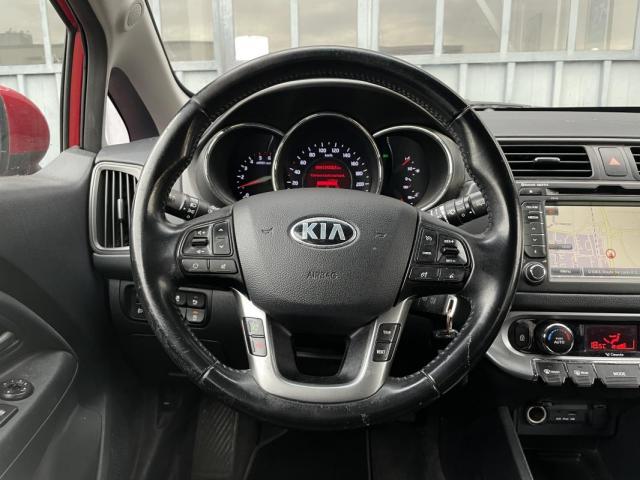 Kia Rio image 7