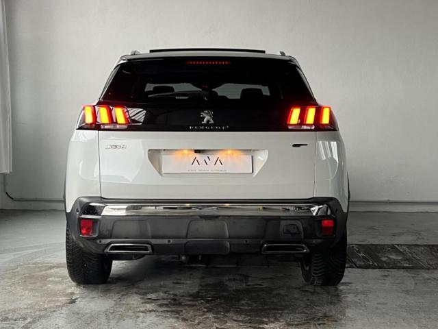 Peugeot 3008 image 8
