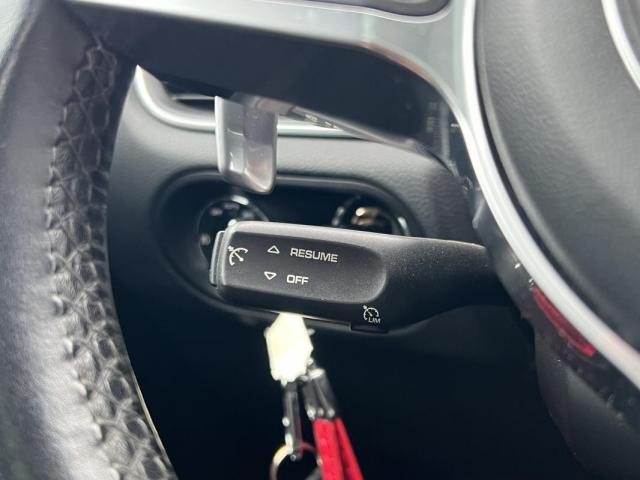 Porsche Macan image 8