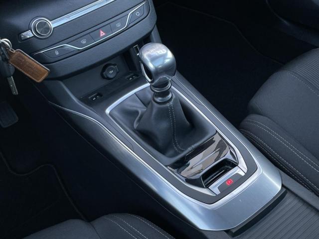 Peugeot 308 image 4