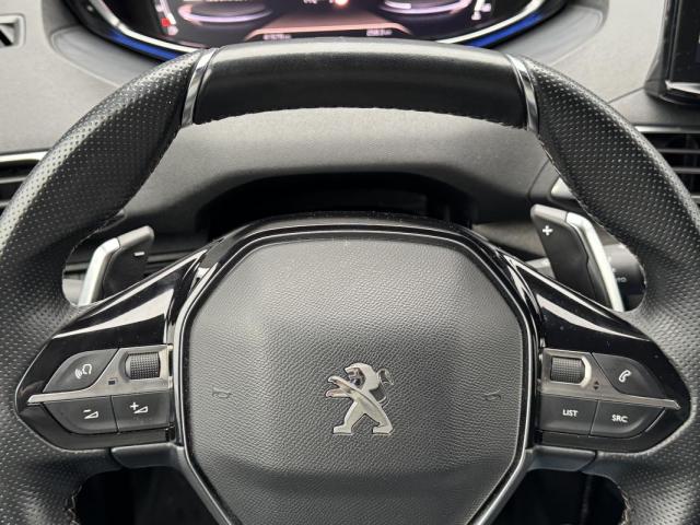 Peugeot 3008 image 8