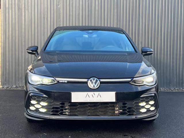 Volkswagen Golf image 2