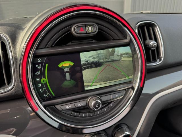 Mini Countryman image 2