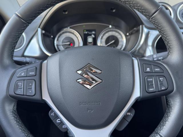 Suzuki Vitara image 2