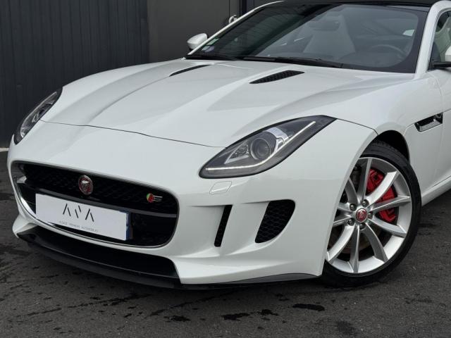 Jaguar F-Type image 9