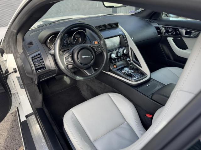 Jaguar F-Type image 3